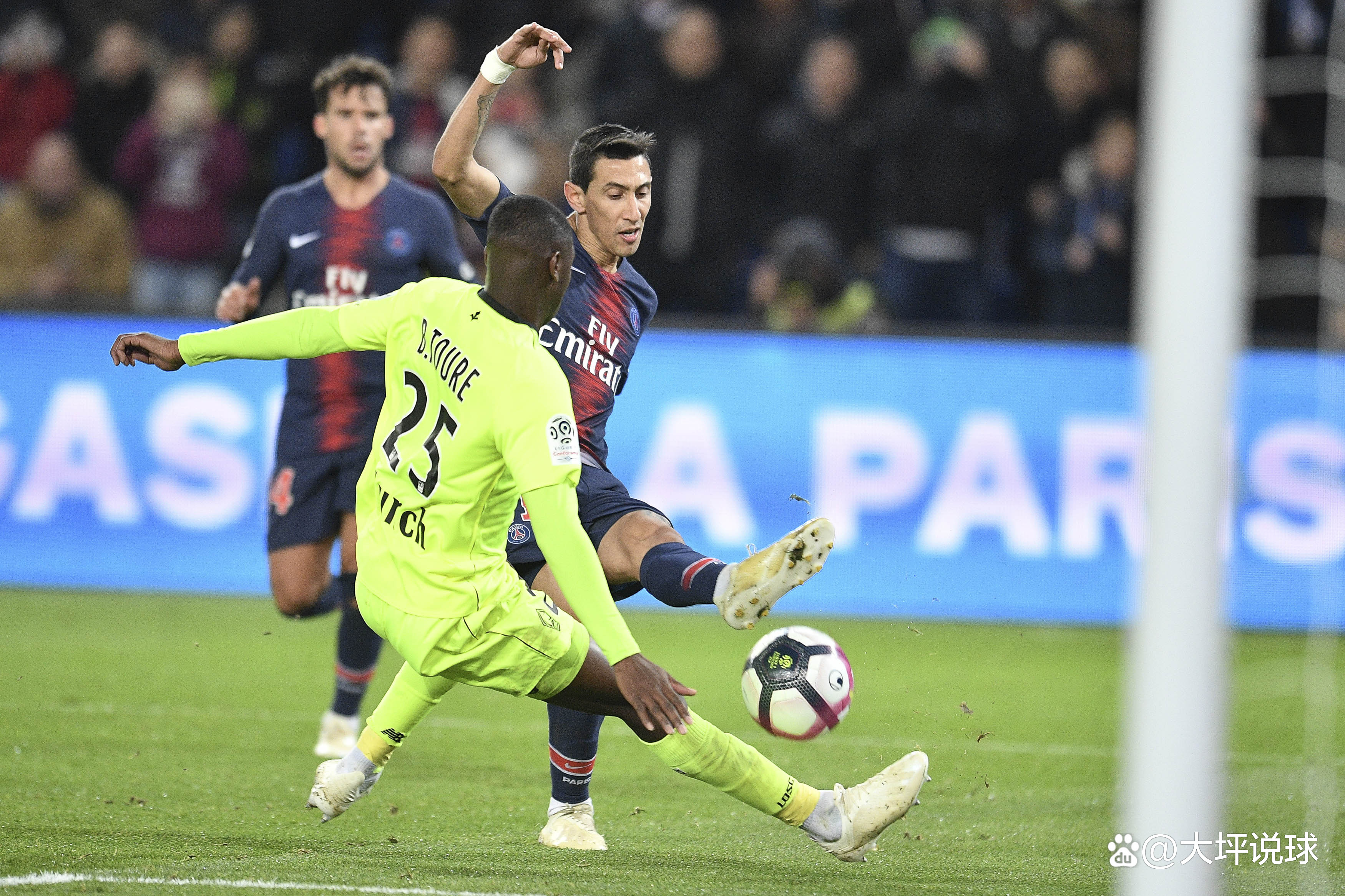 关于法甲焦点战，精彩配合和精彩进球展示球队实力的信息