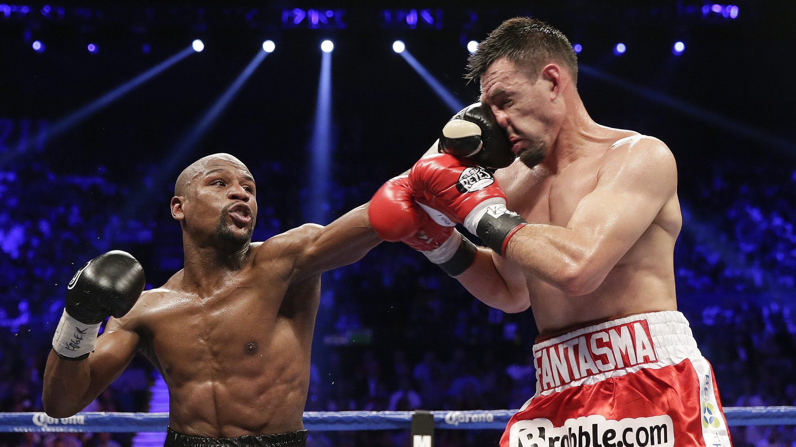 德甲通天闪电:爆破式进攻撼动全场